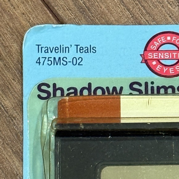 NEW Vtg Maybelline Travelin Teals Shadow Slims Quintet Eye Shadow Palette Blue - Picture 2 of 3